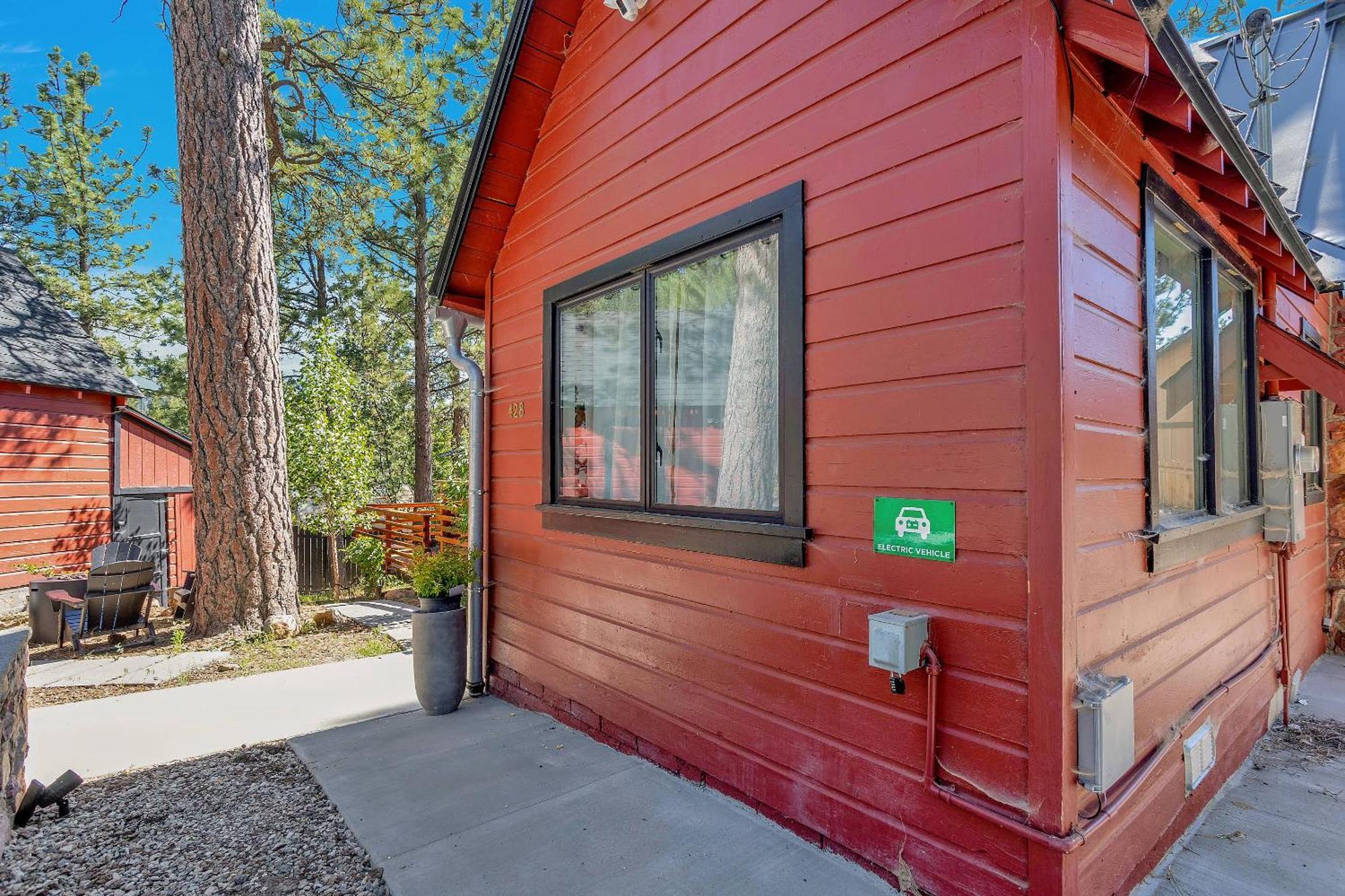 Sled-Ski Lakeside Village Cabin - Spa - Bbq - Firepit - Loft - Games Біг-Бер-Лейк Екстер'єр фото